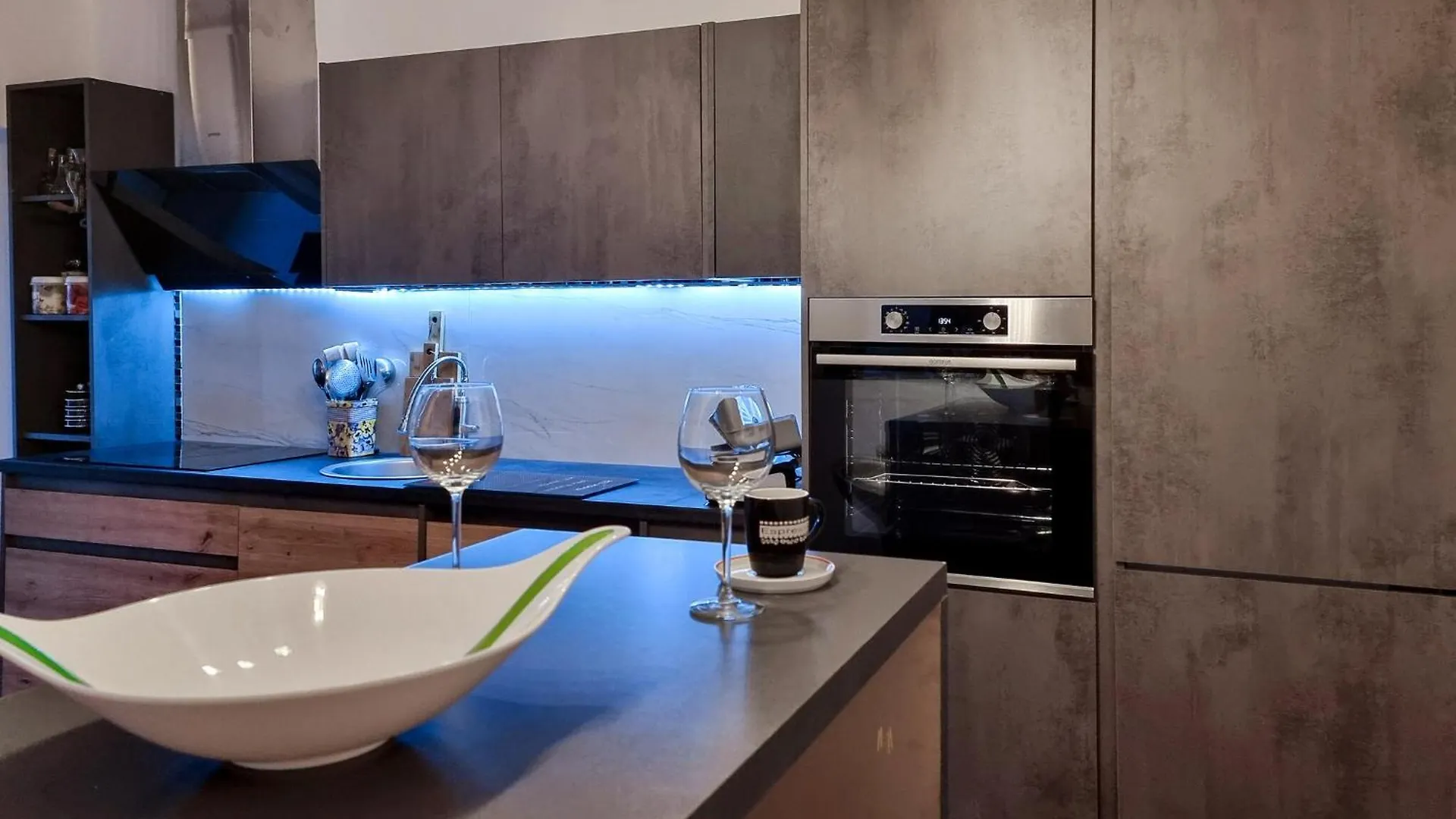 Stunning Apartment In Vodnjan With Kitchen